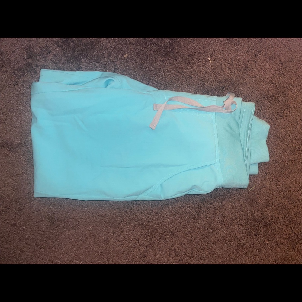 Figs Zamora scrub pants size Small